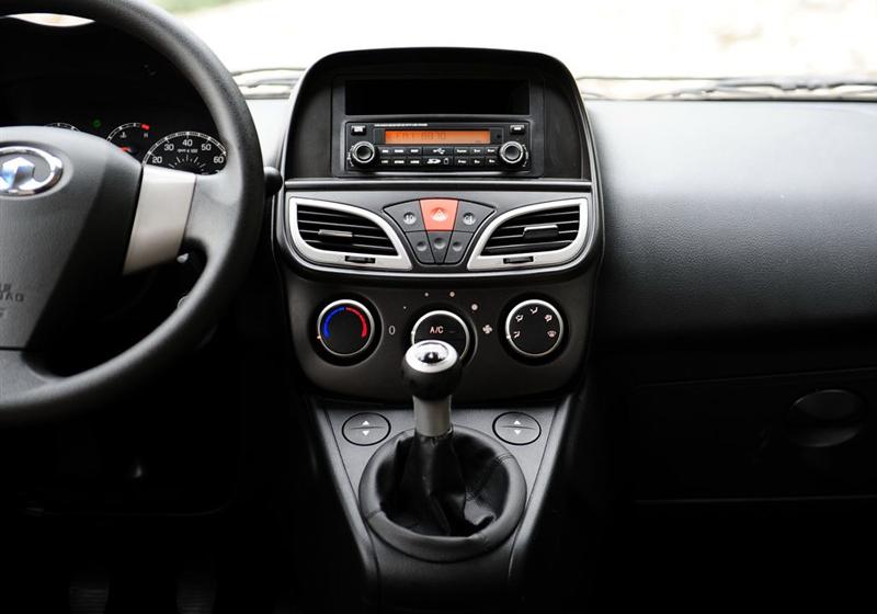 长城汽车 哈弗M1 2009款 1.3 两驱 豪华型