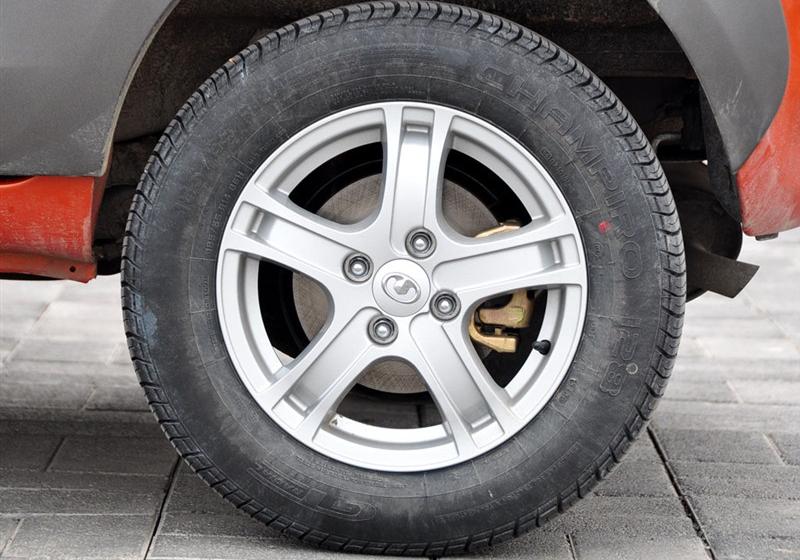 长城汽车 哈弗M1 2010款 1.3 四驱 精英型