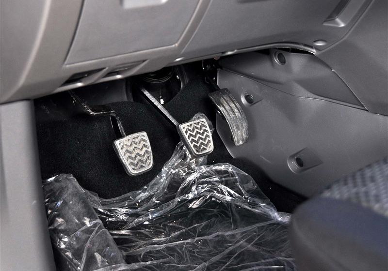 长城汽车 腾翼V80 2011款 2.0 手动舒适型