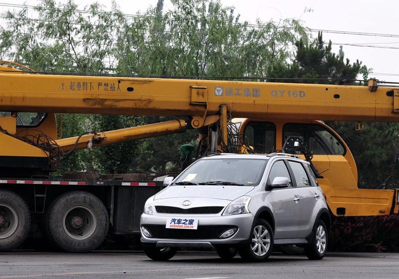 长城汽车 炫丽 2010款 CROSS 1.5L 冠军版