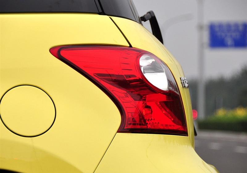 长城汽车 炫丽 2009款 1.5L CVT 精英型VVT