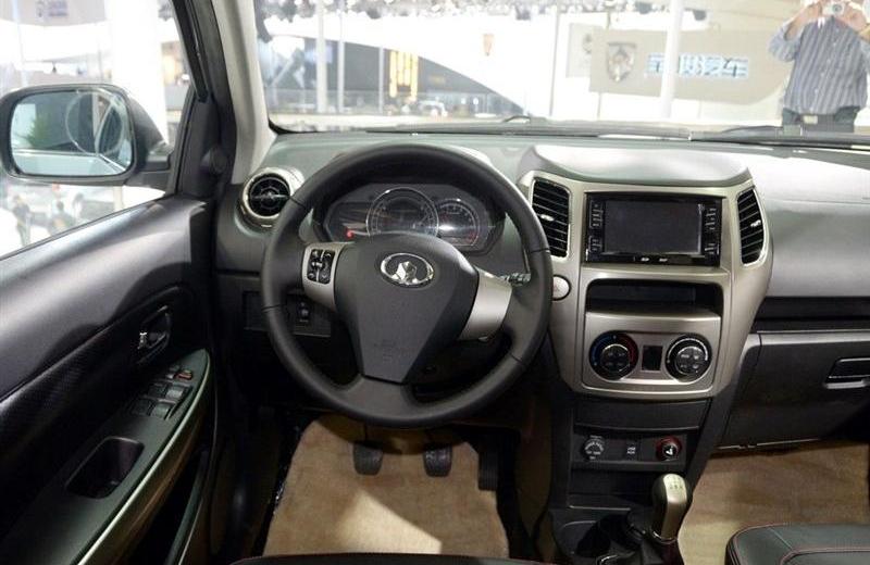2012款 1.5L 两驱精英型