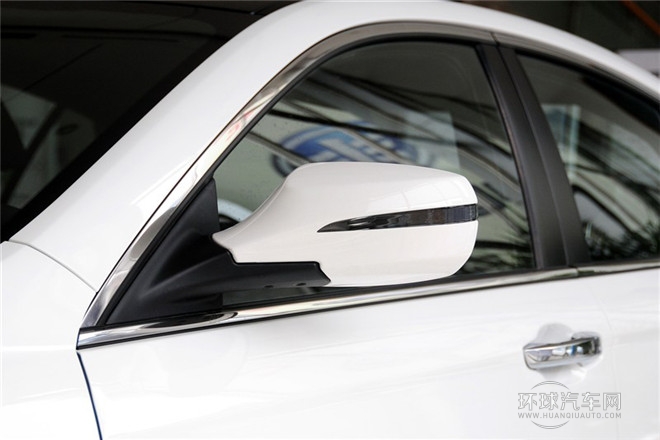 2014款 1.8T 自动运动豪华型