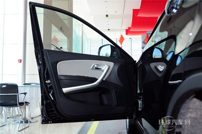 2013款 2.3L 自动豪华型