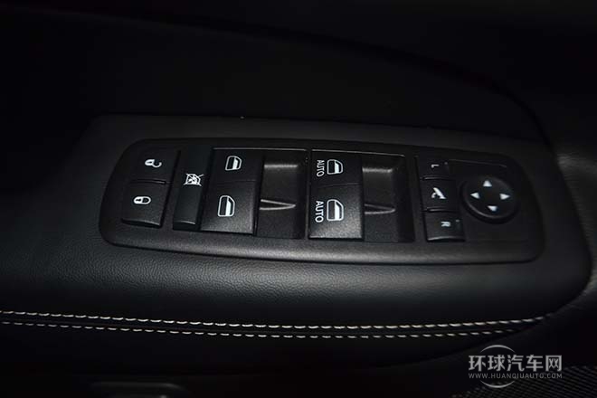 2014款 3.6L 精英导航版