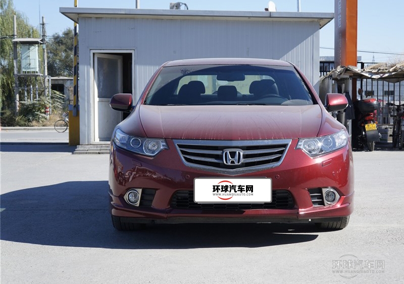 2013款 2.4L 尊贵版