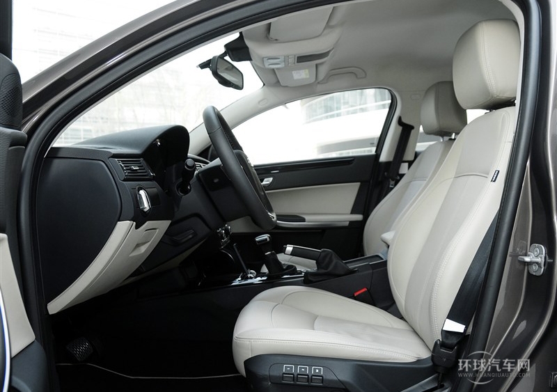 2014款 三厢 1.6T 自动致臻型