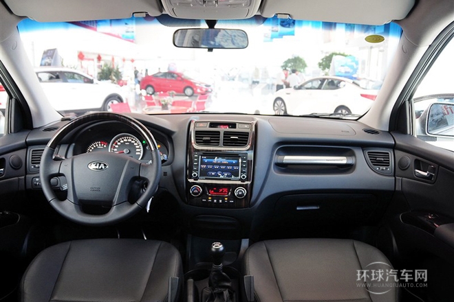 2013款 2.0L 手动两驱版GLS