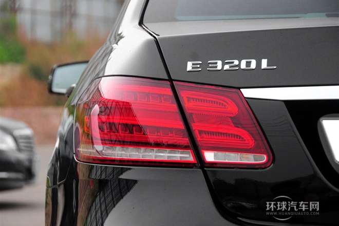 2015款E320L豪华版4MATIC