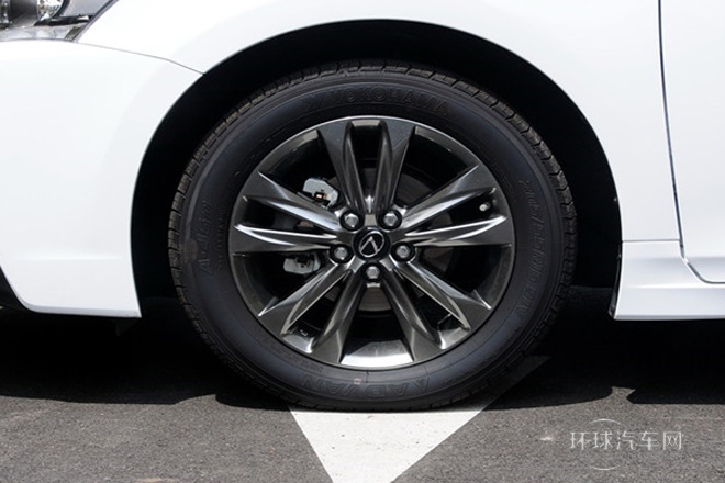 2014款 CT200h F-Sport 单色