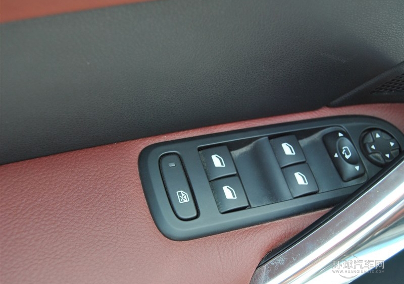 2013款 1.6T CC 罗兰·加洛斯版