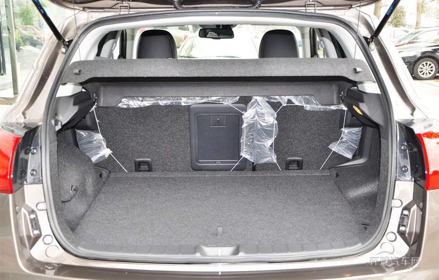 2013款 2.0L 两驱进取型
