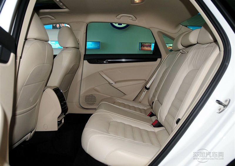 2014款 1.8TSI DSG御尊导航版