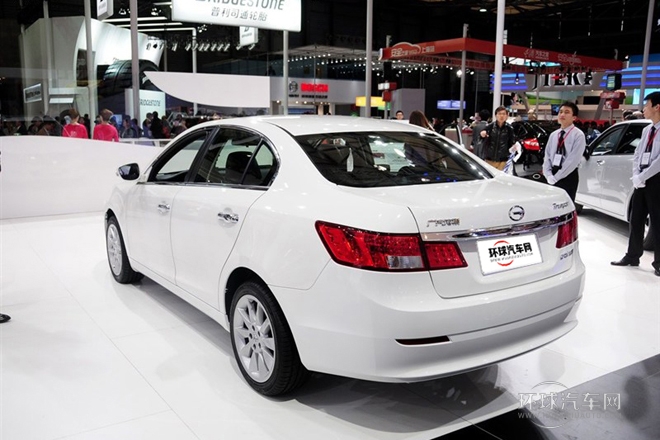 2013款 1.8T 自动至尊版