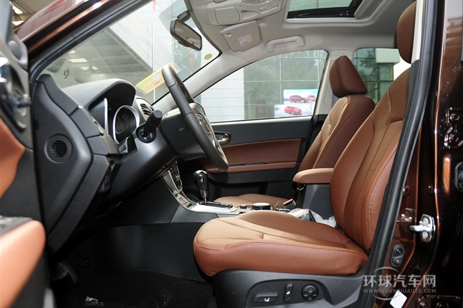 2013款 1.8T 自动四驱尊贵版