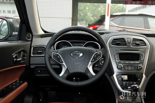 2013款 1.8T 自动四驱尊贵版