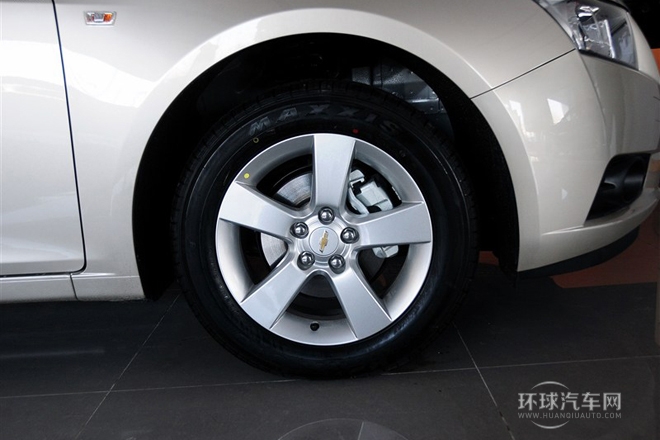 2013款 1.6L SE MT
