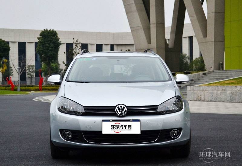 2011款 1.4TSI 舒适旅行版