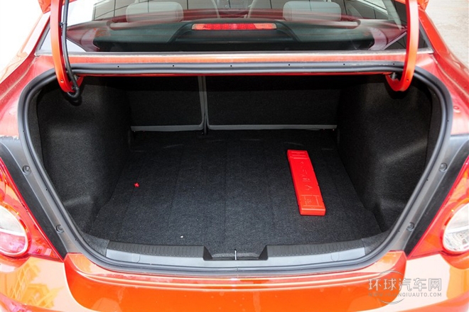2011款 三厢 1.4L MT SL