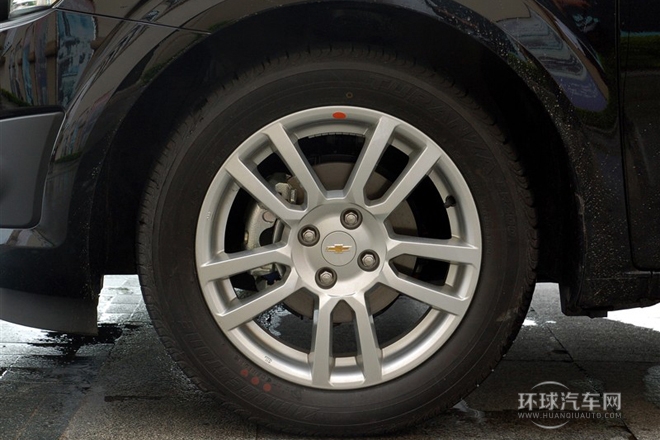 2011款 三厢 1.6L AT SX