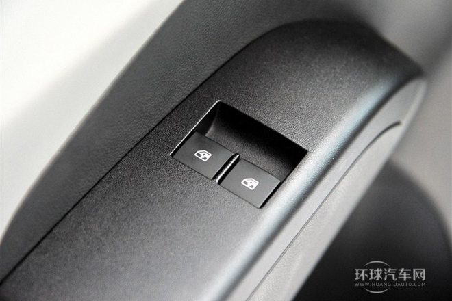 2014款 三厢 1.4SL MT 舒适版