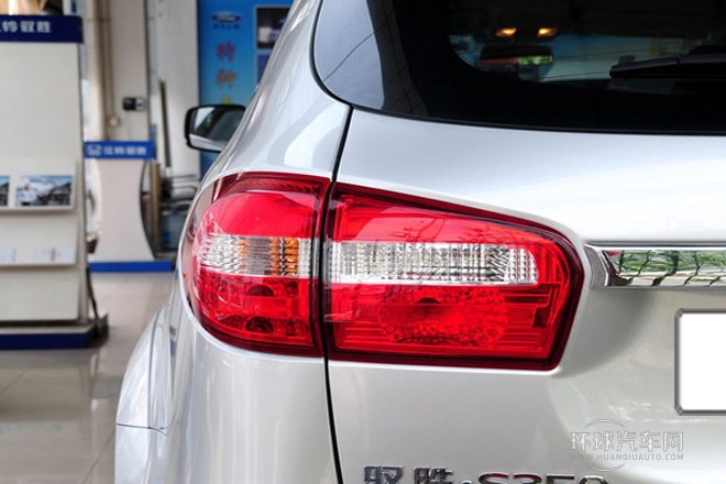 2013款 S350 2.4T 两驱手动柴油豪华版5座