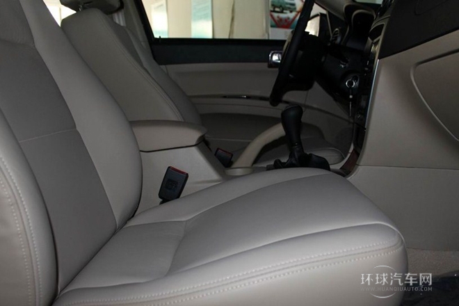2011款 2.0L 手动舒适型