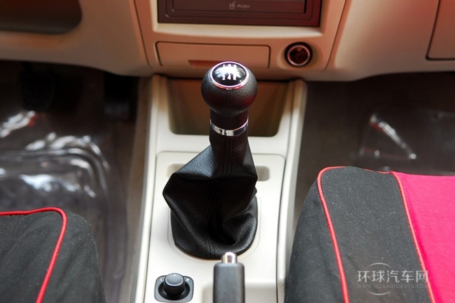 2008款 两厢 1.3L 手动精英型
