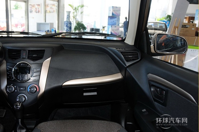 2013款 1.3L 手动舒适型