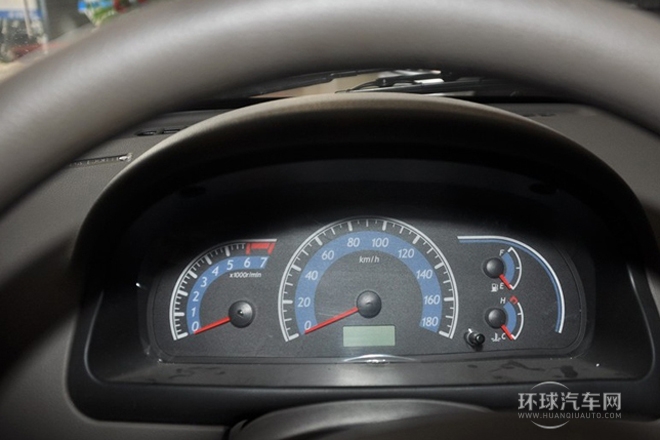 2011款 1.0L舒适型DA465QA