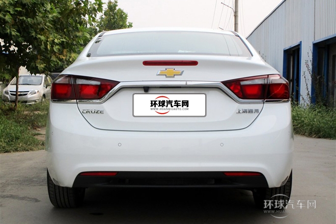 2015款 1.5L 自动精英版