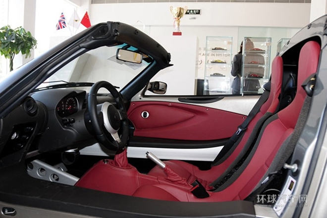 2011款 1.8L R标准版