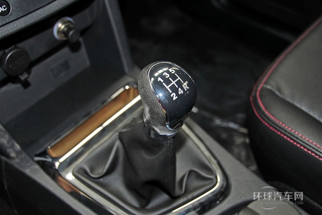 2014款 1.5L 手动基本型