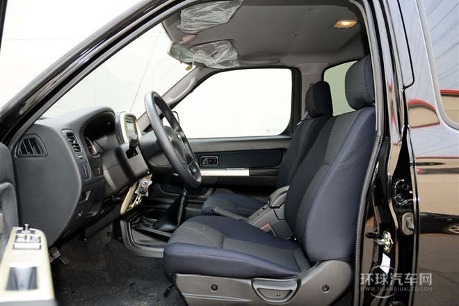 2013款 2.4L 两驱豪华型 国V