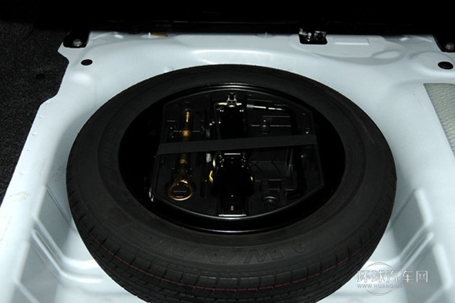 2007款 2.0L 自动天窗版