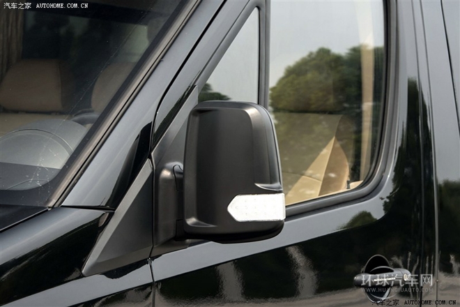 2014款 2.8T轻型客车豪华型SC28R