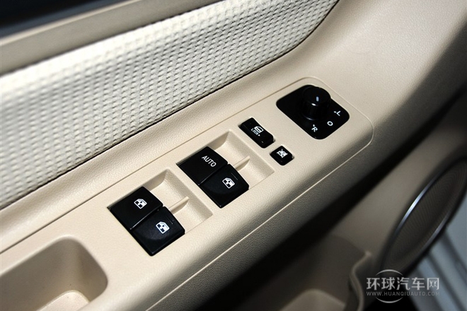 2013款 三厢 1.5L 手动乐天版