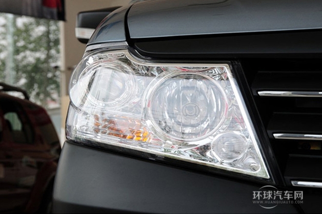 2014款 1.5L 手动标准型7座 国IV