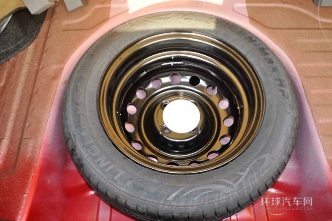 2013款 1.5L 手动标准型 国IV