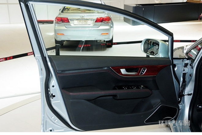 2014款 升级版 1.5T 手动尊贵型