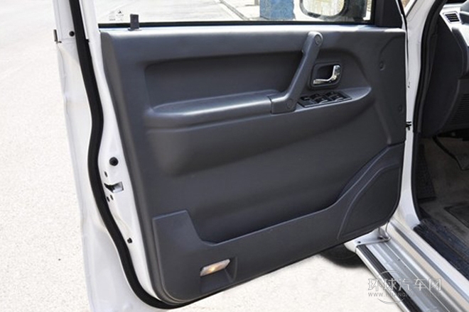 2014款 2.5T 柴油两驱
