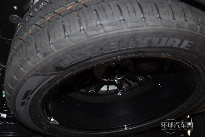 2013款 改款 3.0L 四驱舒适版 欧IV