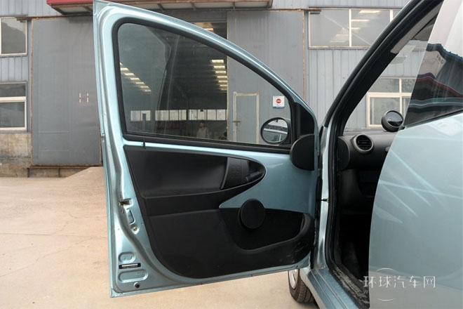 2013款 1.0L AMT 铉酷型
