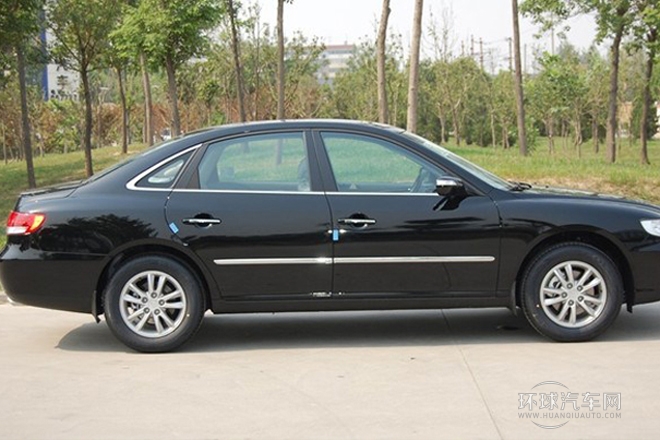 2011款 2.4L 舒适型