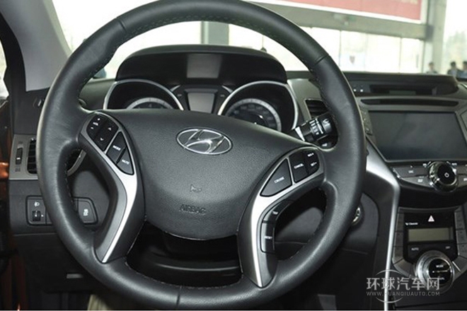 2013款 1.6L 自动领先型