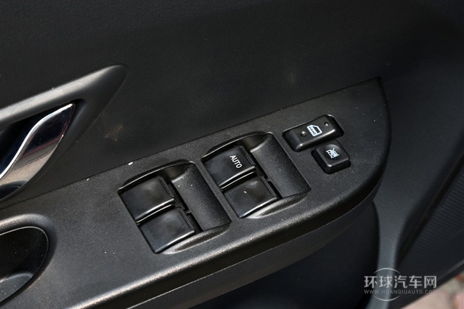 2014款 1.6L CVT旗舰型