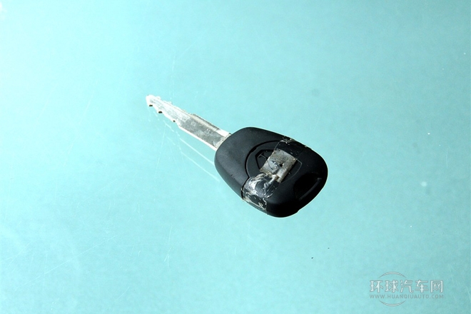 2011款 2.4L大海狮L 豪华型