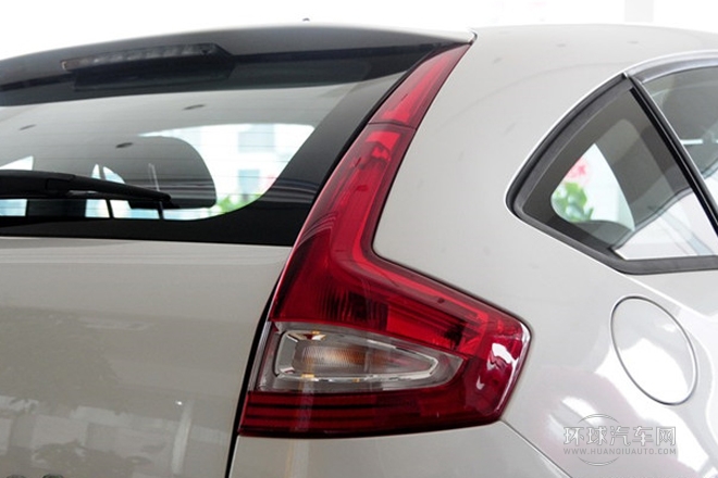 2013款 两厢 1.6L 手动乐尚型