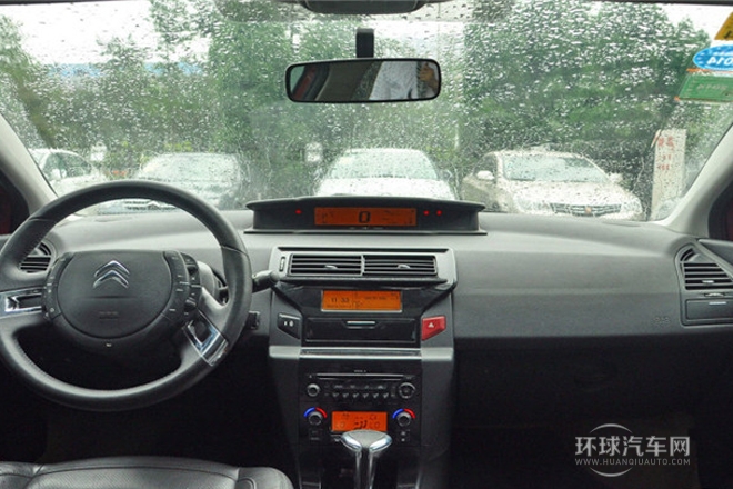2013款 两厢 1.6L 自动乐享型