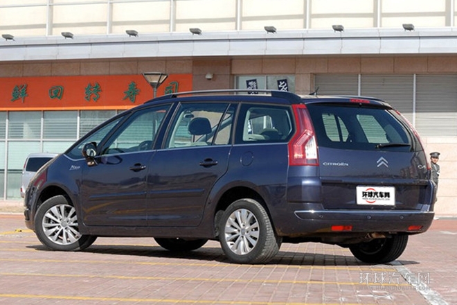 2009款 Grand 2.0L 舒适型